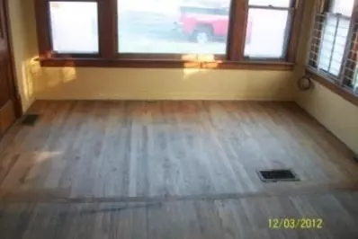 412 Tyler St, Gary, IN 46402 photo 2