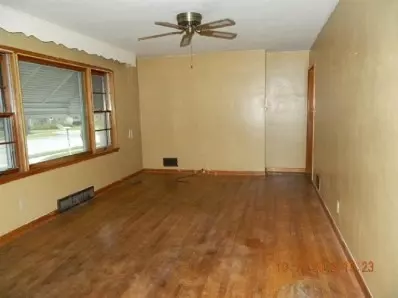 6821 Parrish Ave, Hammond, IN 46323 photo 2