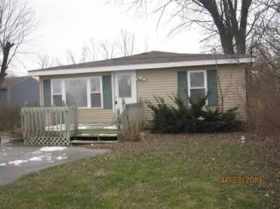 138 W Phillips Rd, Griffith, IN 46319 photo 1