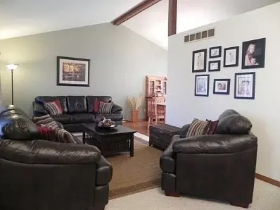 519 Franciscan Dr, Crown Point, IN 46307 photo 3