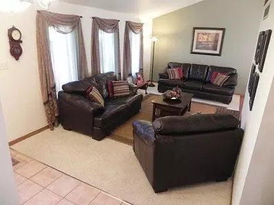 519 Franciscan Dr, Crown Point, IN 46307 photo 5