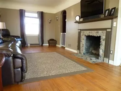 233 N Harvey, Griffith, IN 46319 photo 5