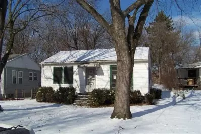 3008 W 39th Pl, Gary, IN 46408 photo 1