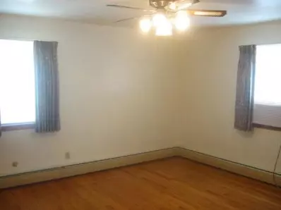 525 N Jasper St, Gary, IN 46403 photo 7