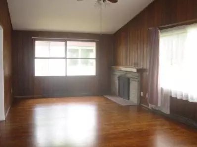 7808 Juniper Ave, Gary, IN 46403 photo 2