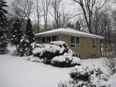 295 N Lake St, Gary, IN 46403 photo 4