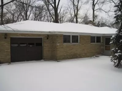 295 N Lake St, Gary, IN 46403 photo 2
