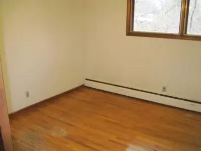 295 N Lake St, Gary, IN 46403 photo 10