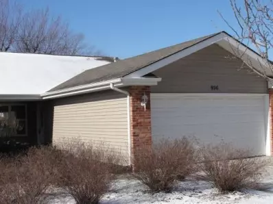 936 Colfax, Griffith, IN 46319 photo 2