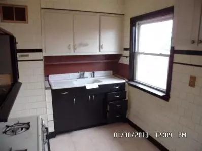 413 Taney St, Gary, IN 46404 photo 5