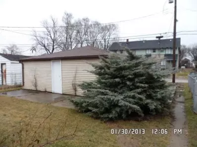 413 Taney St, Gary, IN 46404 photo 3