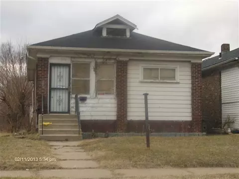 272 Pierce, Gary, IN 46402 photo 1