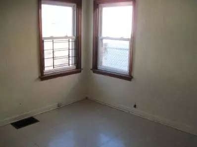 646 Illinois St, Gary, IN 46402 photo 10