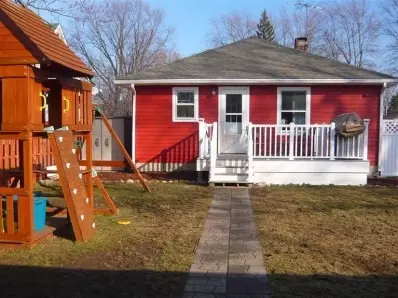 255 Maxwell, Crown Point, IN 46307 photo 2