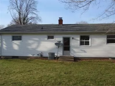 502 Short St, Rolling Prairie, IN 46371 photo 4