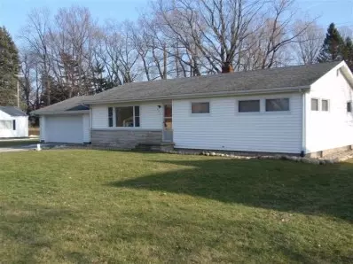502 Short St, Rolling Prairie, IN 46371 photo 1