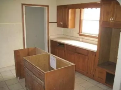 4653 Harrison St, Gary, IN 46408 photo 2