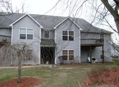 80 Pines Dr, Porter, IN 46304 photo 2