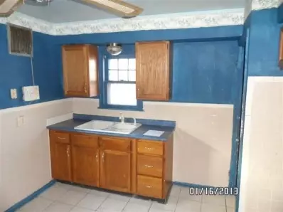 4656 Johnson St, Gary, IN 46408 photo 5