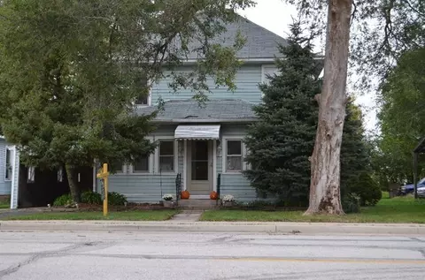 304 E Main St, Brook, IN 47922 photo 3