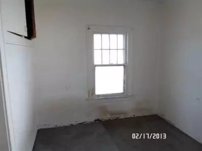630 Gerry St, Gary, IN 46408 photo 9