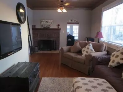 709 E Clark St, Crown Point, IN 46307 photo 5