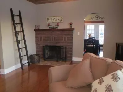 709 E Clark St, Crown Point, IN 46307 photo 3