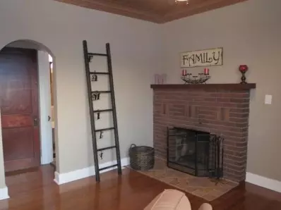 709 E Clark St, Crown Point, IN 46307 photo 6