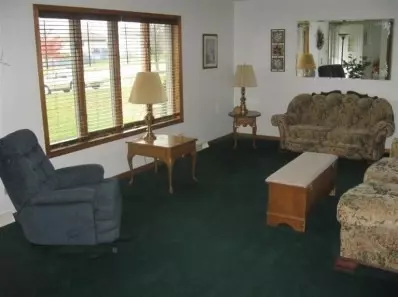8850 Hamlin Pl, Crown Point, IN 46307 photo 2