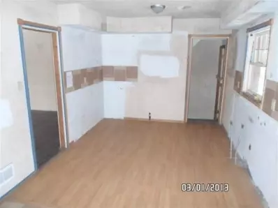 3633 Buchanan St, Gary, IN 46408 photo 5