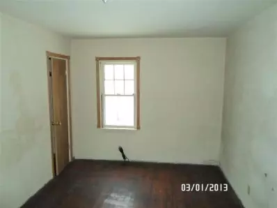 3633 Buchanan St, Gary, IN 46408 photo 10