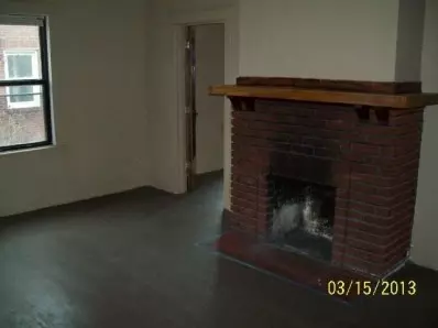 735 Grant St, Gary, IN 46404 photo 2