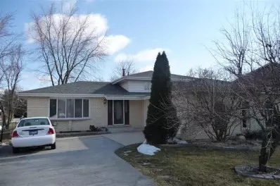 3277 Rustic Ln, Crown Point, IN 46307 photo 1