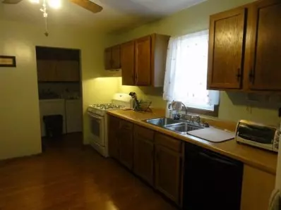 102 Pine Ct, Hebron, IN 46341 photo 5