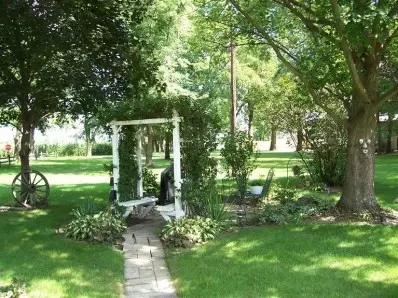 601 Oneida St, La Crosse, IN 46348 photo 10