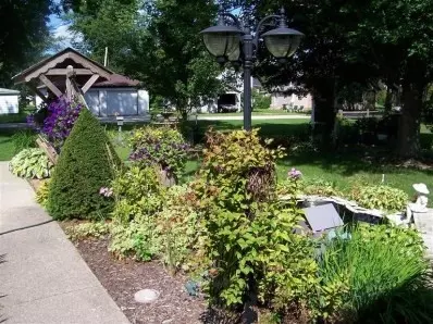601 Oneida St, La Crosse, IN 46348 photo 6