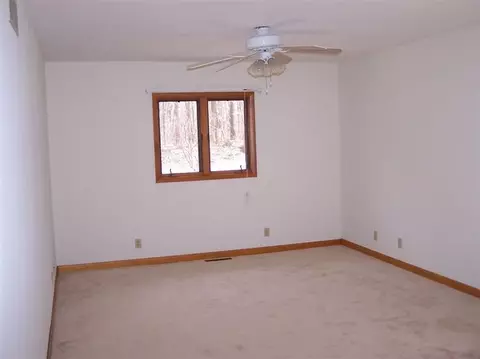 5354 N 425, Rolling Prairie, IN 46371 photo 10