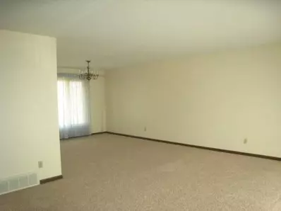 9530 Walnut Dr, Munster, IN 46321 photo 6