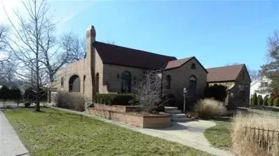 8150 Forest Ave, Munster, IN 46321 photo 1