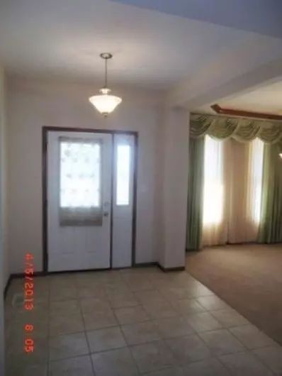 1213 Flagstone Dr, Dyer, IN 46311 photo 2