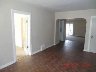2140 Crest Rd, Gary, IN 46408 photo 2