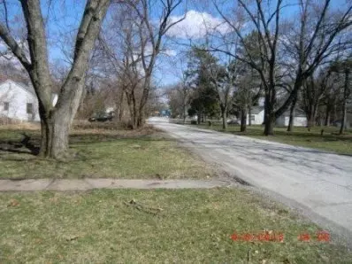 2140 Crest Rd, Gary, IN 46408 photo 10