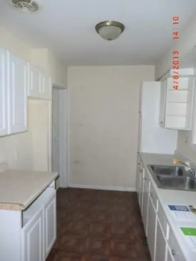 2140 Crest Rd, Gary, IN 46408 photo 5