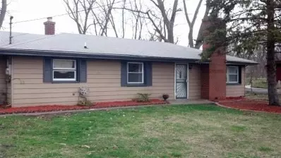 1220 N Colfax St, Griffith, IN 46319 photo 1