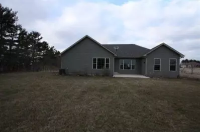 114 E Junco St, Kouts, IN 46347 photo 2