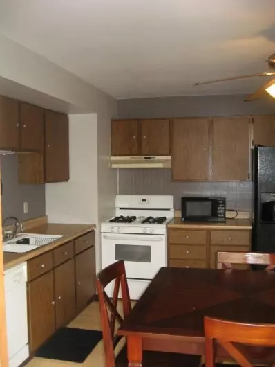 534 Raven Rd, Valparaiso, IN 46385 photo 2