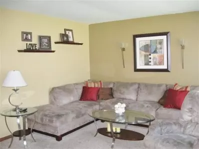 703 Northgate Dr, Dyer, IN 46311 photo 5