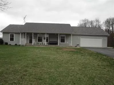 1712 E 950, Wheatfield, IN 46392 photo 1