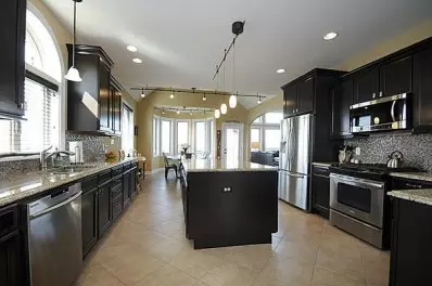 8390 Doubletree Ct, Crown Point, IN 46307 photo 7
