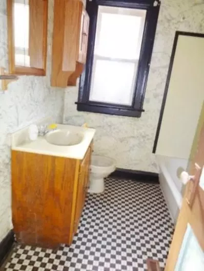 1944 W 14th Ave, Gary, IN 46404 photo 7